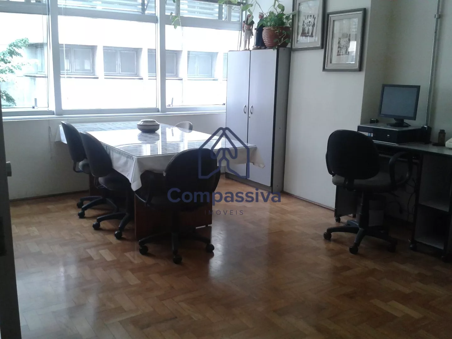 VENDE-SE Sala comercial